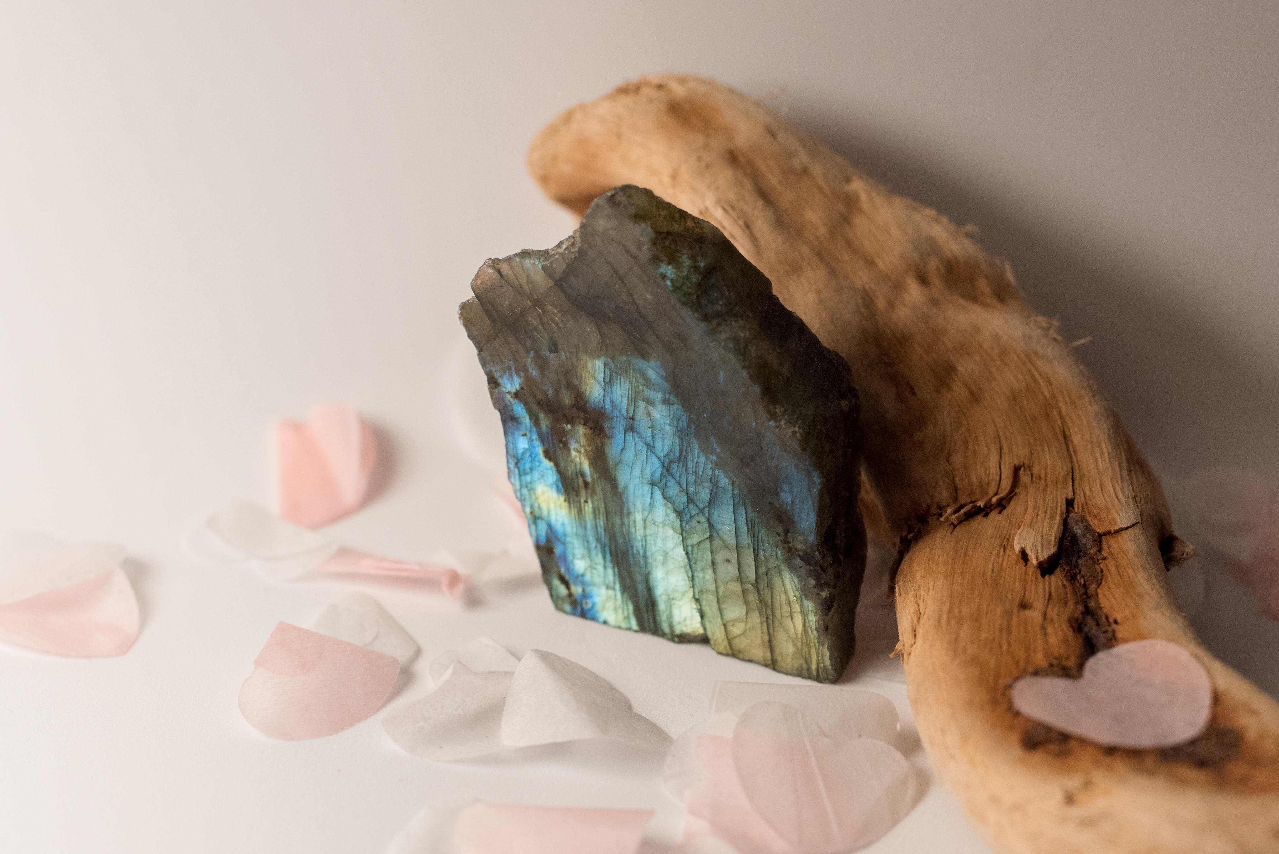 Labradorita - Piedra de la Magia y Protección